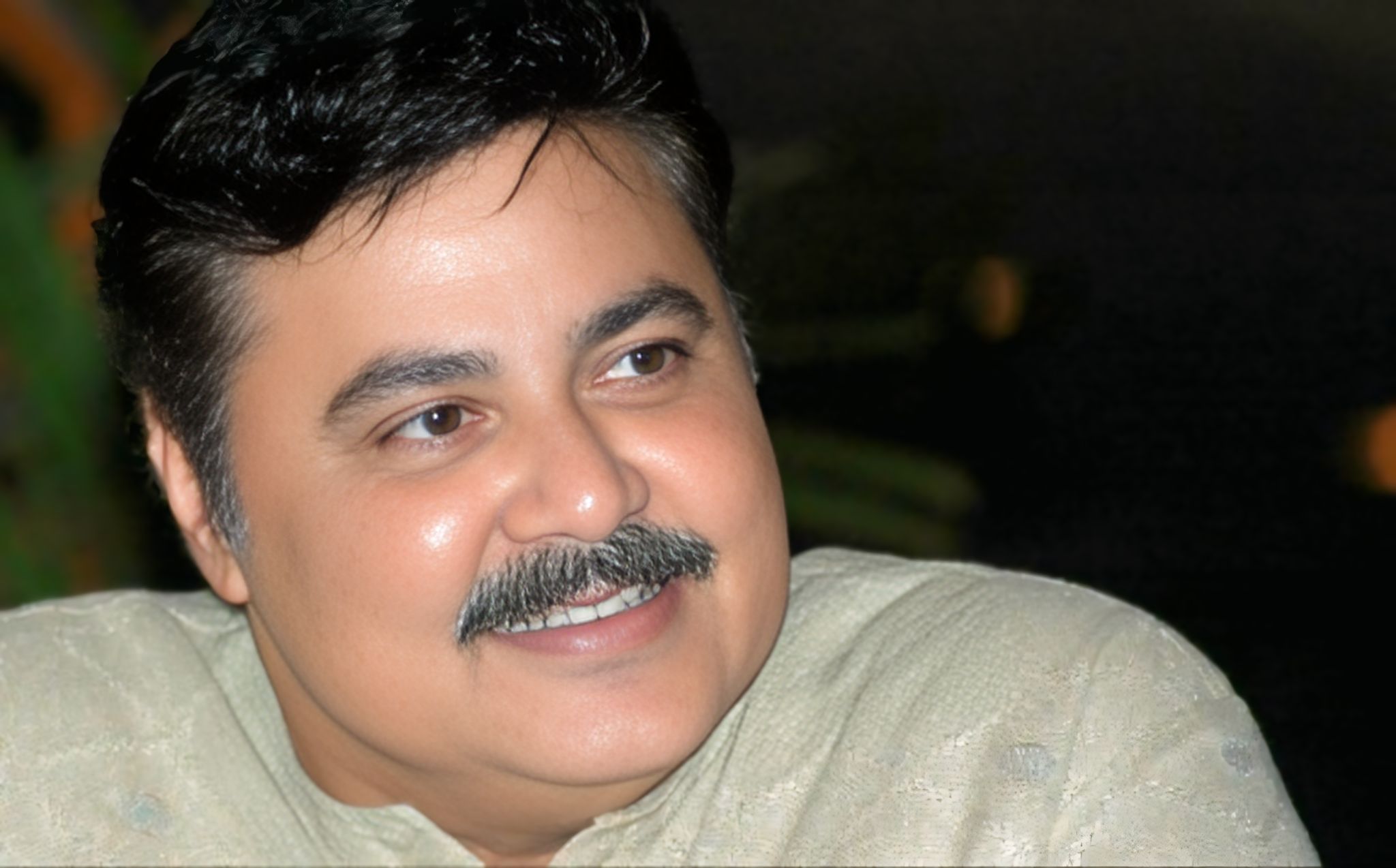 Satish Shah biography