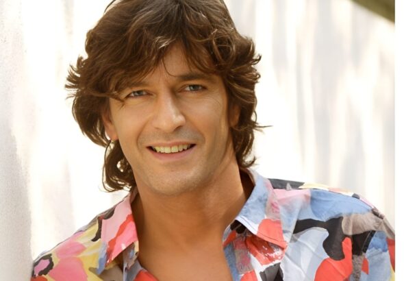 Chunky Pandey Biography