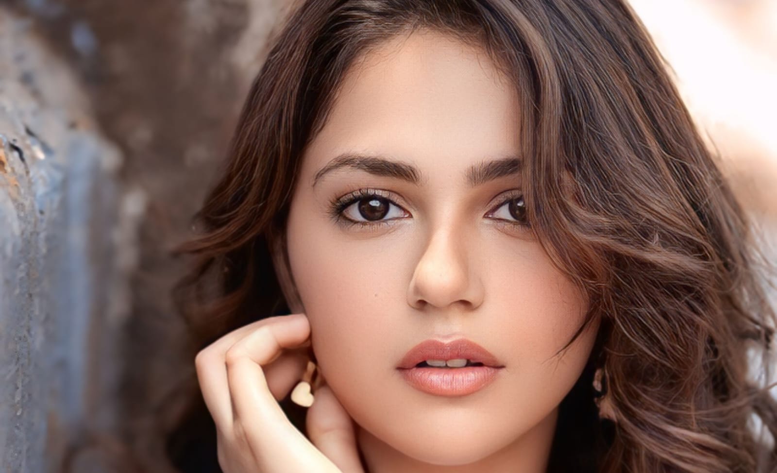 Aneet Padda Biography