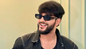 Fukra Insaan Biography