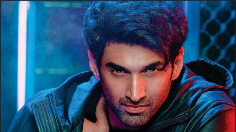 Aditya Roy Kapur Biography