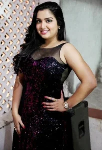 अमरपाली दुबे फिजिकल स्टेटस